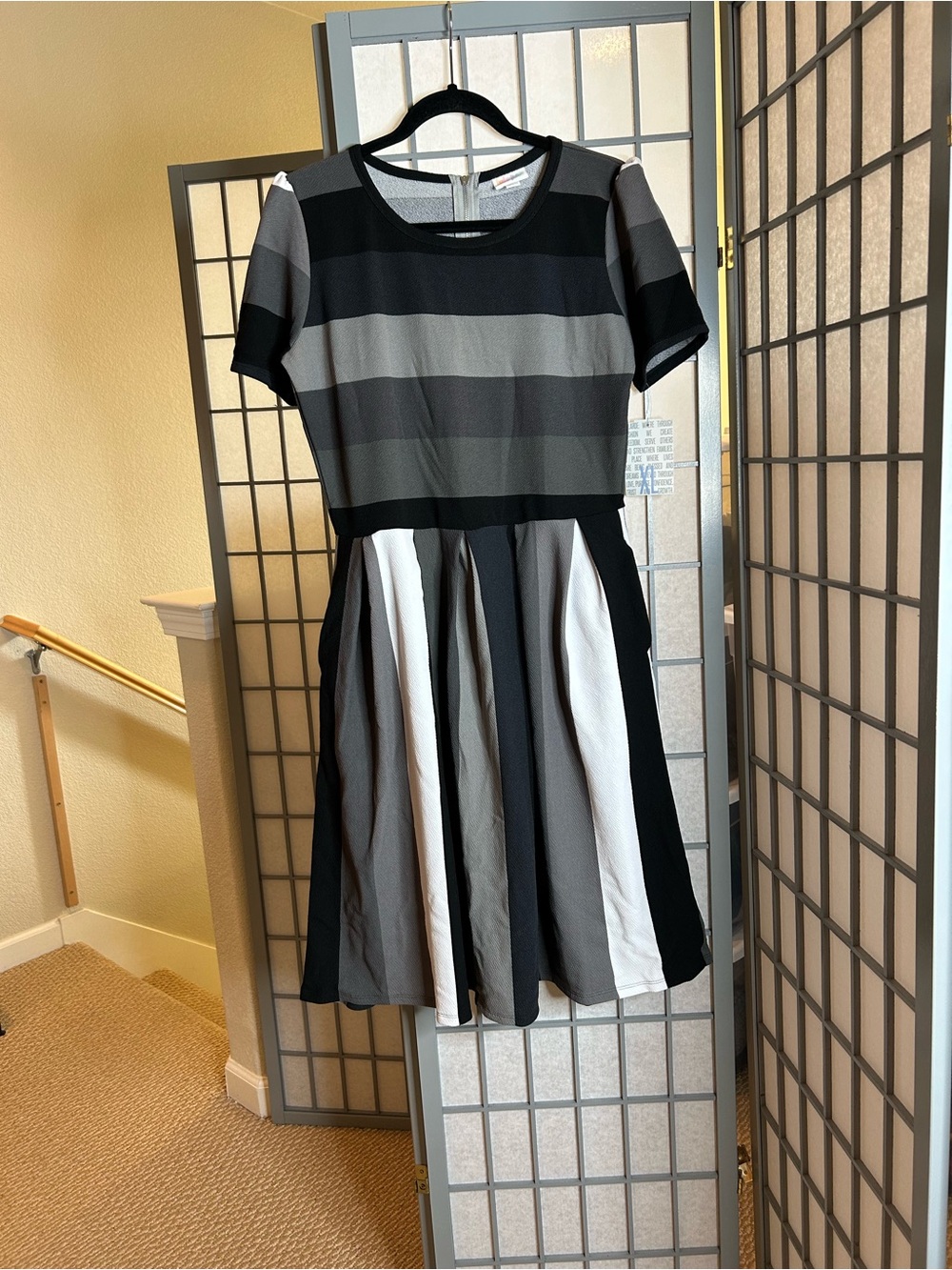 NWT LuLaRoe  Amelia Black, Gray & White Striped Fit and Flare Dress